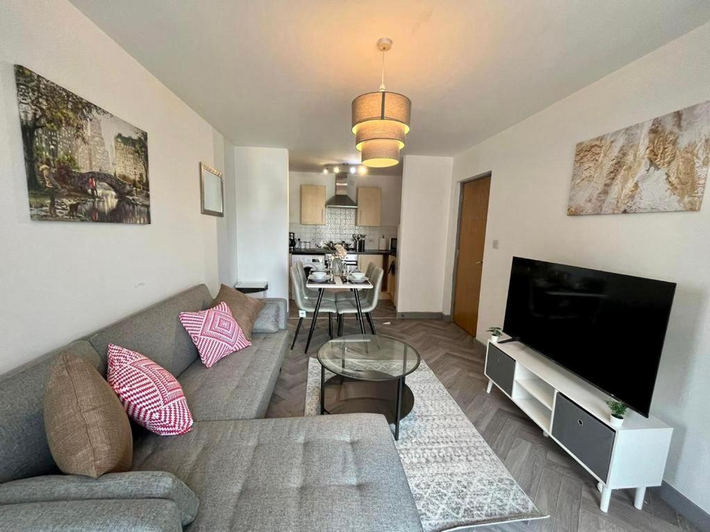 Luxury 02 Academy City Centre 2 Bed Apartment Mailbox Bullring Leisure & Families Birmingham Exterior photo