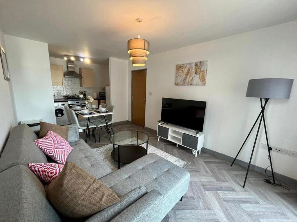 Luxury 02 Academy City Centre 2 Bed Apartment Mailbox Bullring Leisure & Families Birmingham Exterior photo